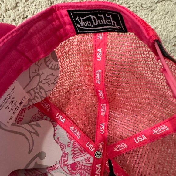 Von Dutch Trucker Hat Hot Pink Flying Eyeball Wordmark Snapback. P0021 - Picture 5 of 9